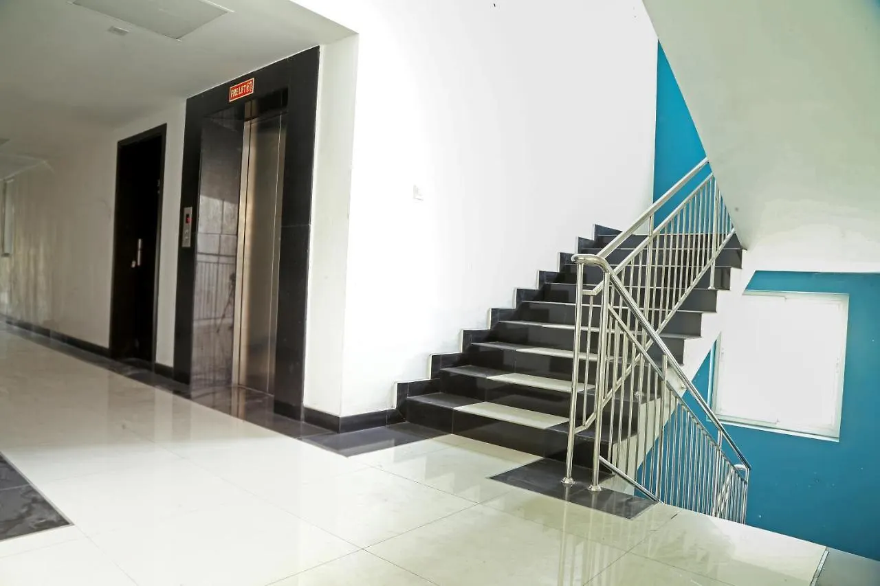 公寓 Earthspace Transit By Traven Homes Kochi